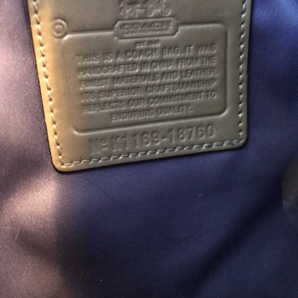 Coach handbag π - Picture 6 of 7